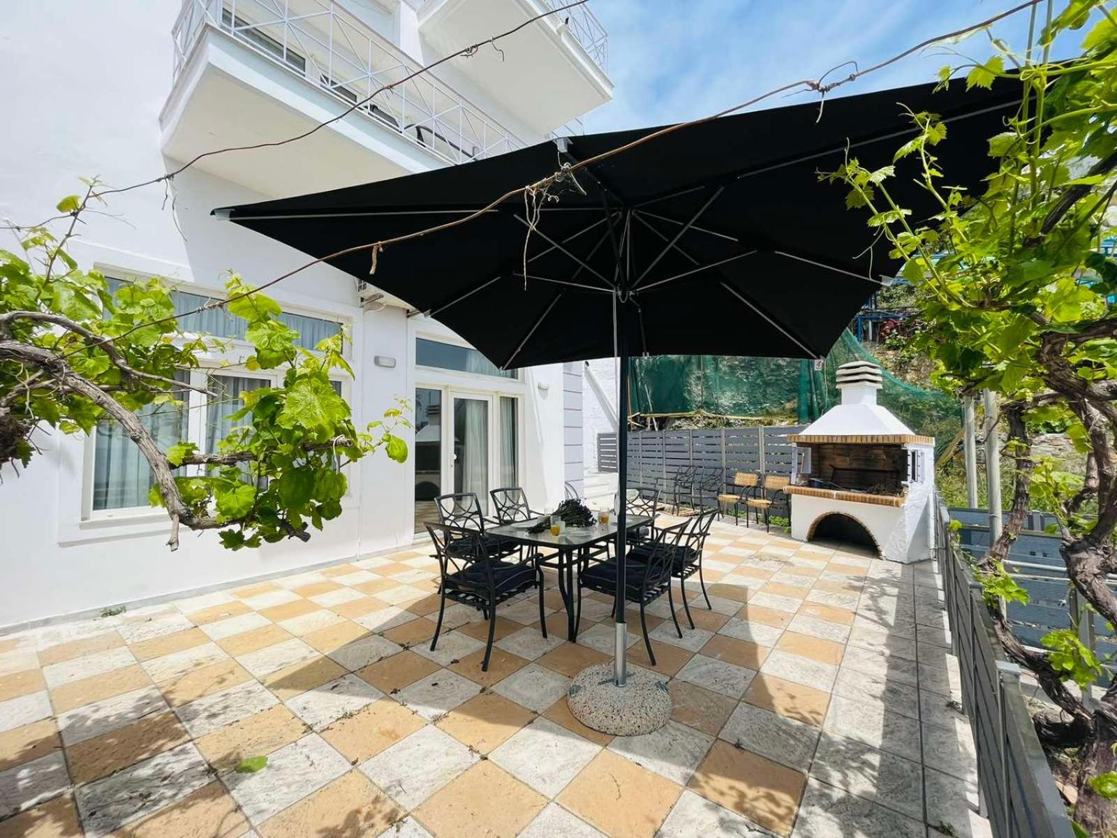 Ammoudeli Apartments Plomari Exterior photo