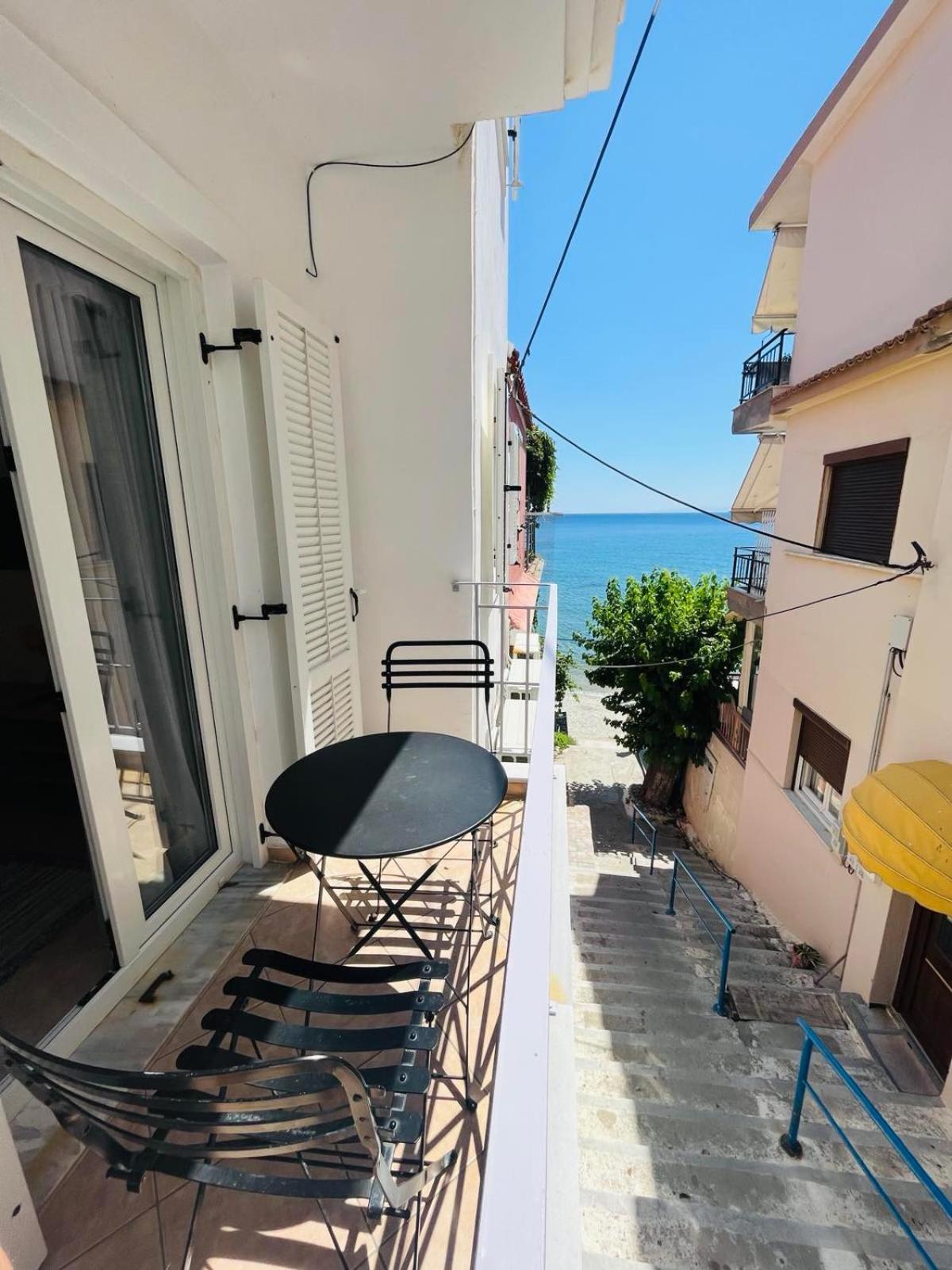 Ammoudeli Apartments Plomari Exterior photo