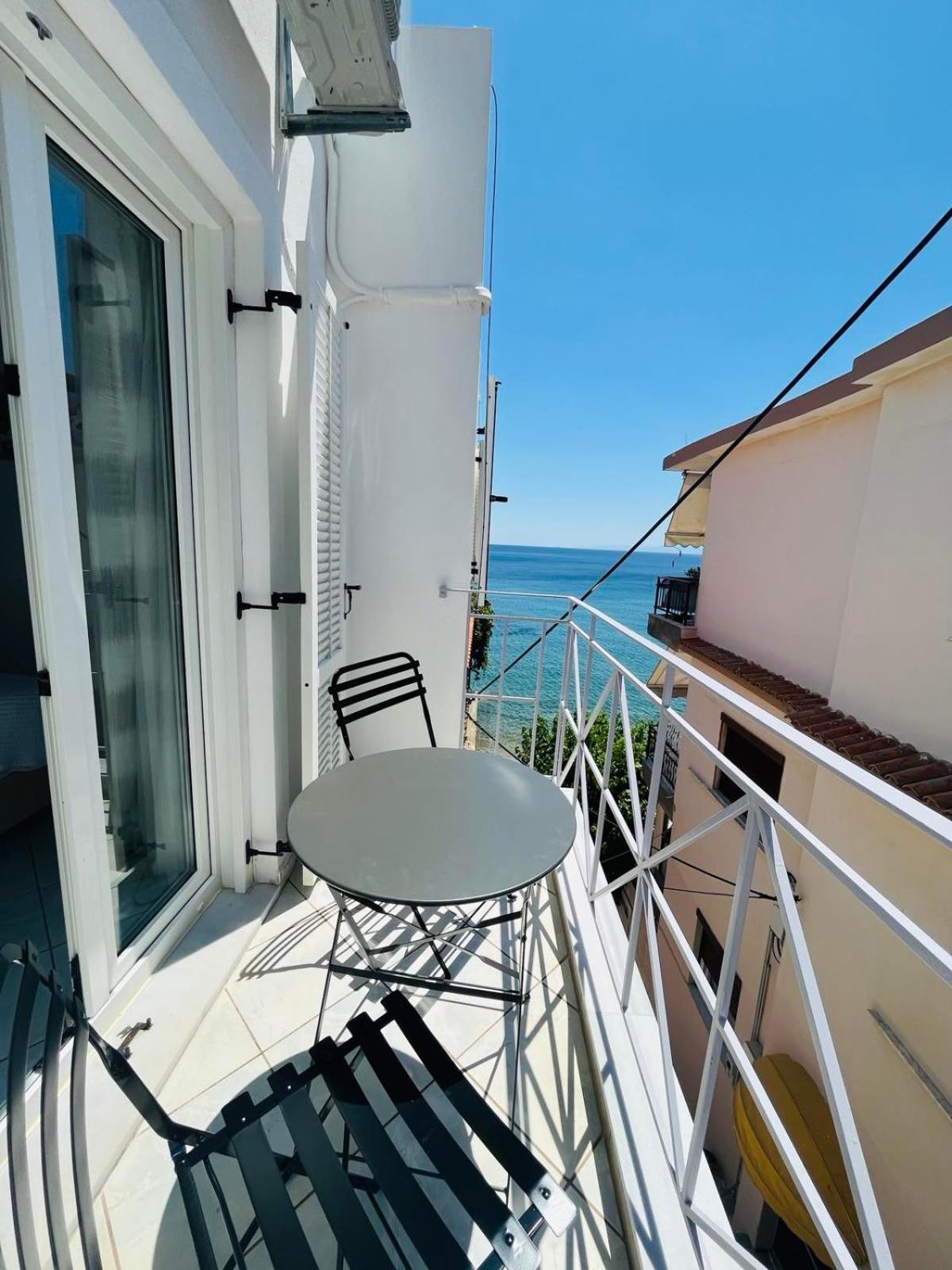 Ammoudeli Apartments Plomari Exterior photo
