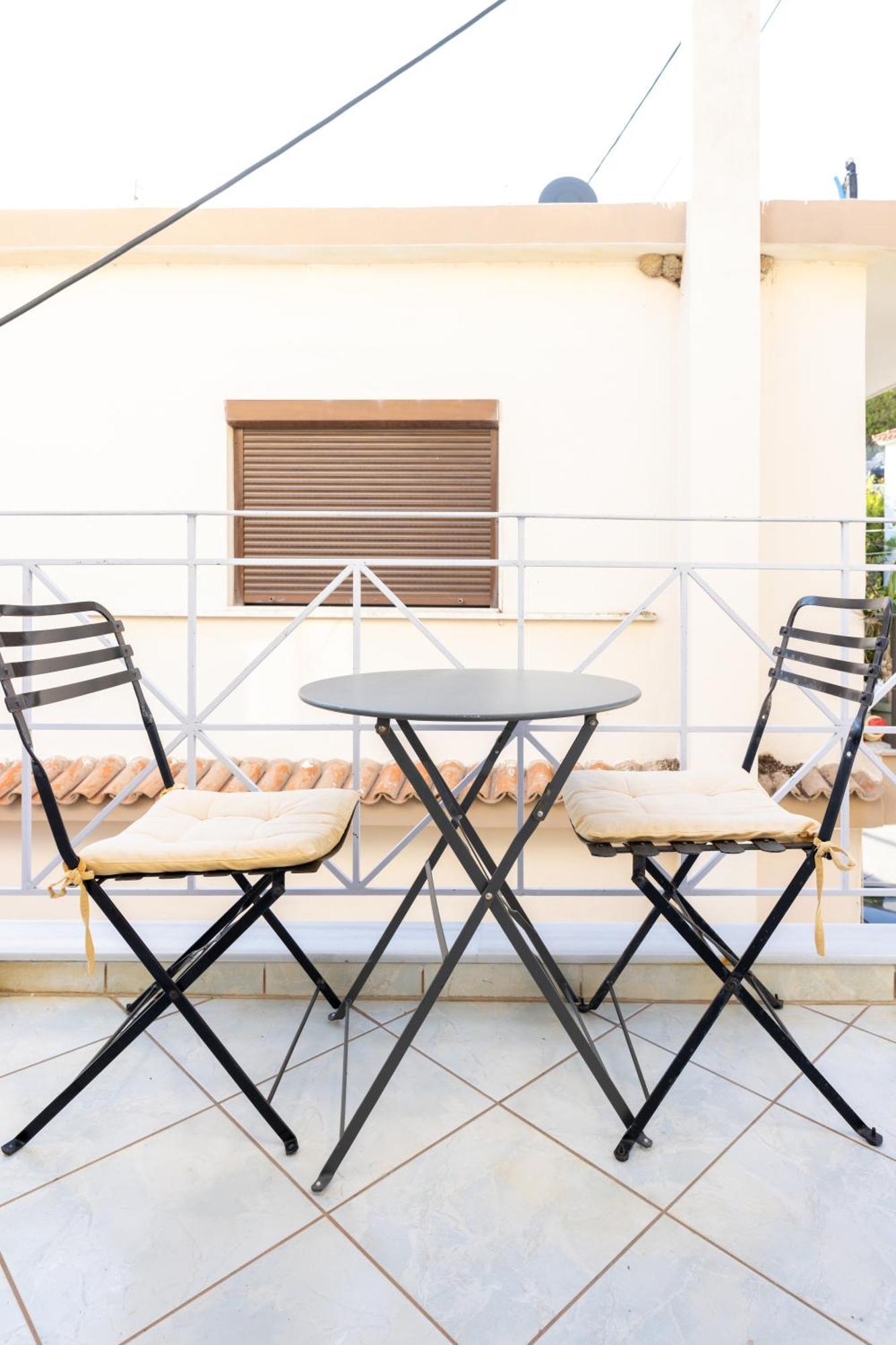 Ammoudeli Apartments Plomari Exterior photo